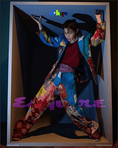 ESQUIRE AUGUST 2023 (BTS J HOPE COVER) - J-Store Online