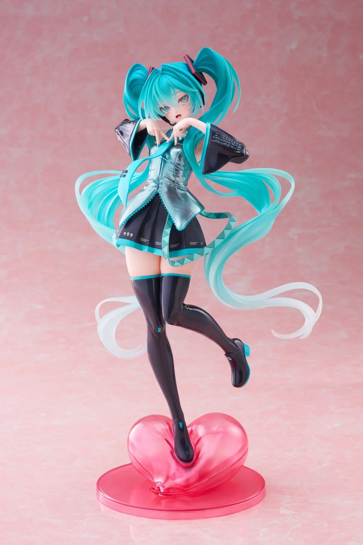 j-store-online-figure-t-most-hatsune-miku