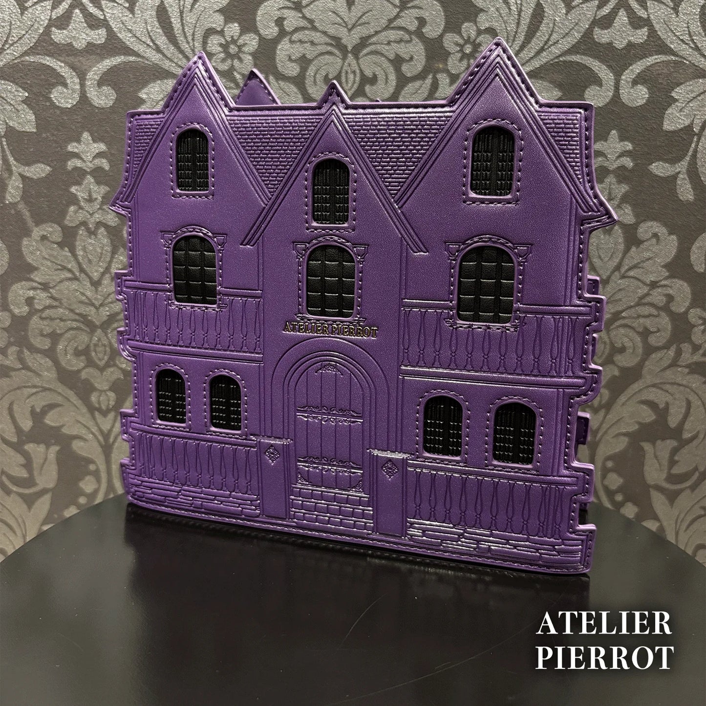 j-store-online_AtePie_Haunted_house_pouchette