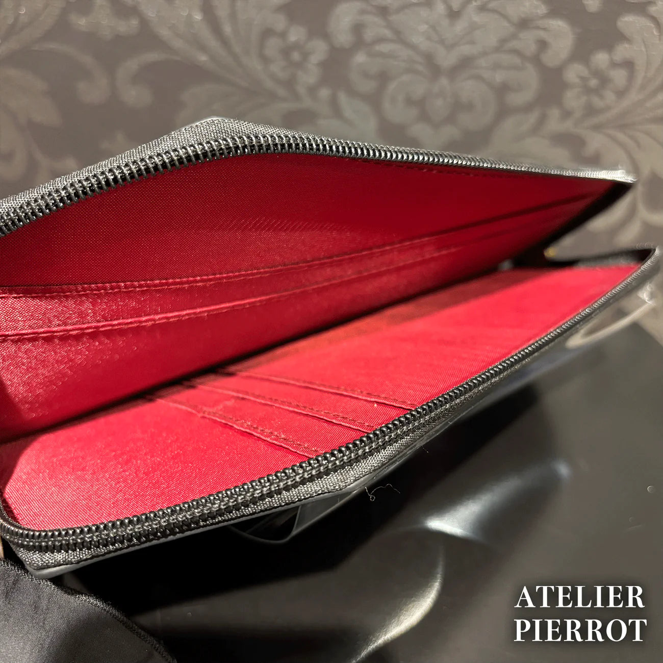 j-store_online_AtePi_Pouchette_ala_Carte_coffin_multicase
