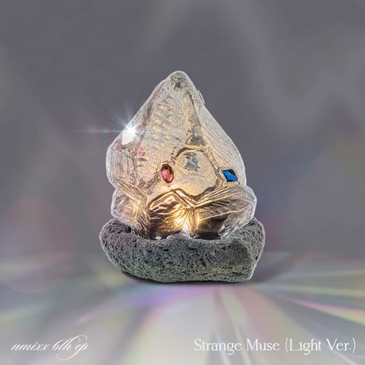 jstore_online_NMIXX_6th_Mini_Album_Strange_Muse_Light_Ver