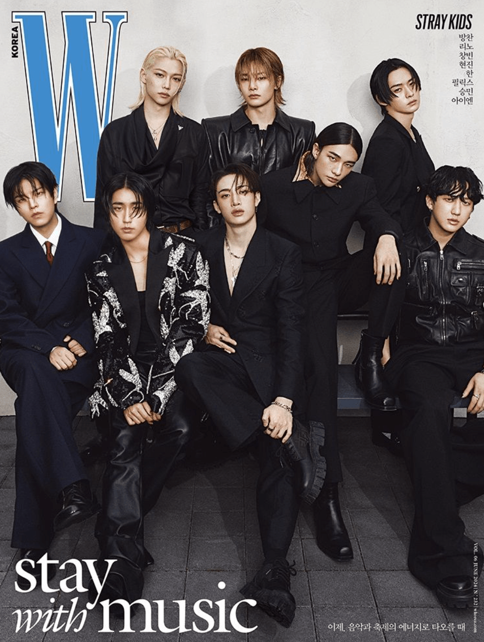 W(KOREA) - 2024 JUNE - STRAY KIDS - J-Store Online